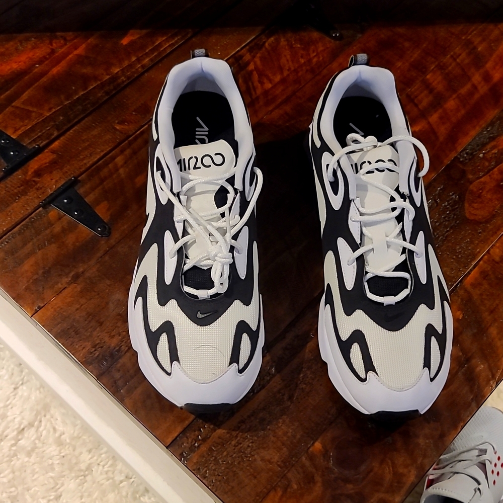 Men's Nike Authentic 13   New